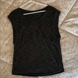 Lululemon gray and black muscle T